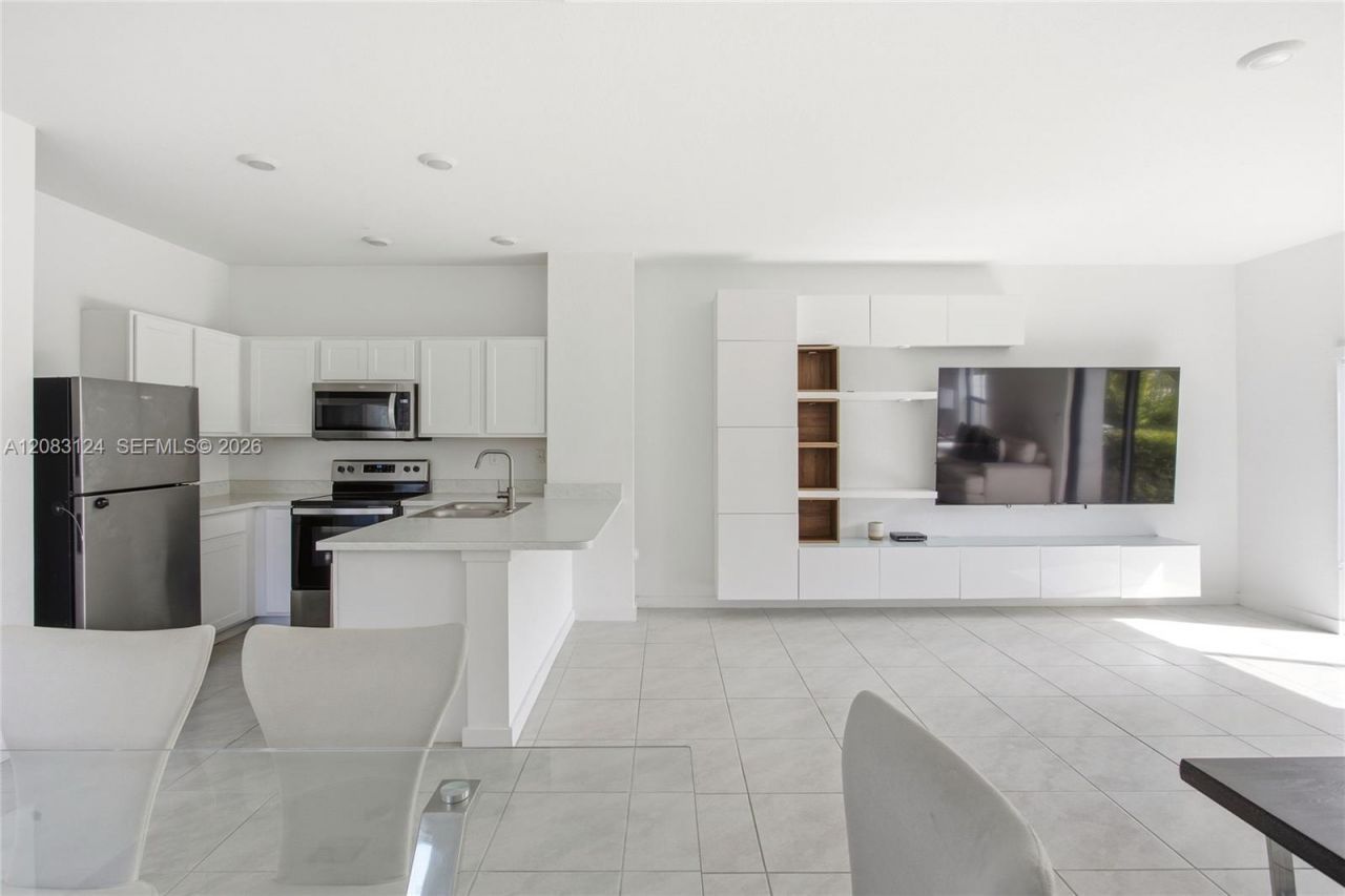 926 NW 3rd Ter, Unit 926, Pompano Beach, FL 33060 Photo
