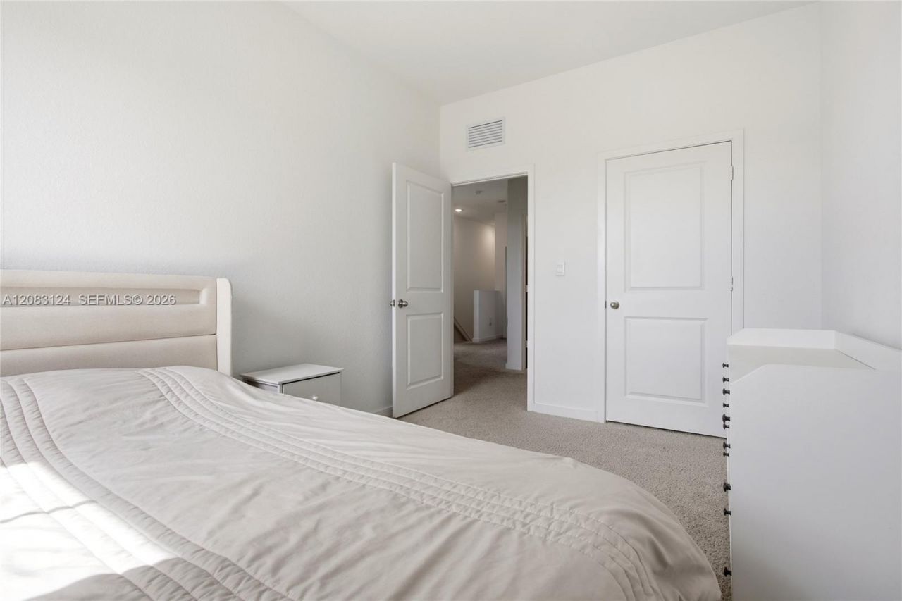 926 NW 3rd Ter, Unit 926, Pompano Beach, FL 33060 Photo