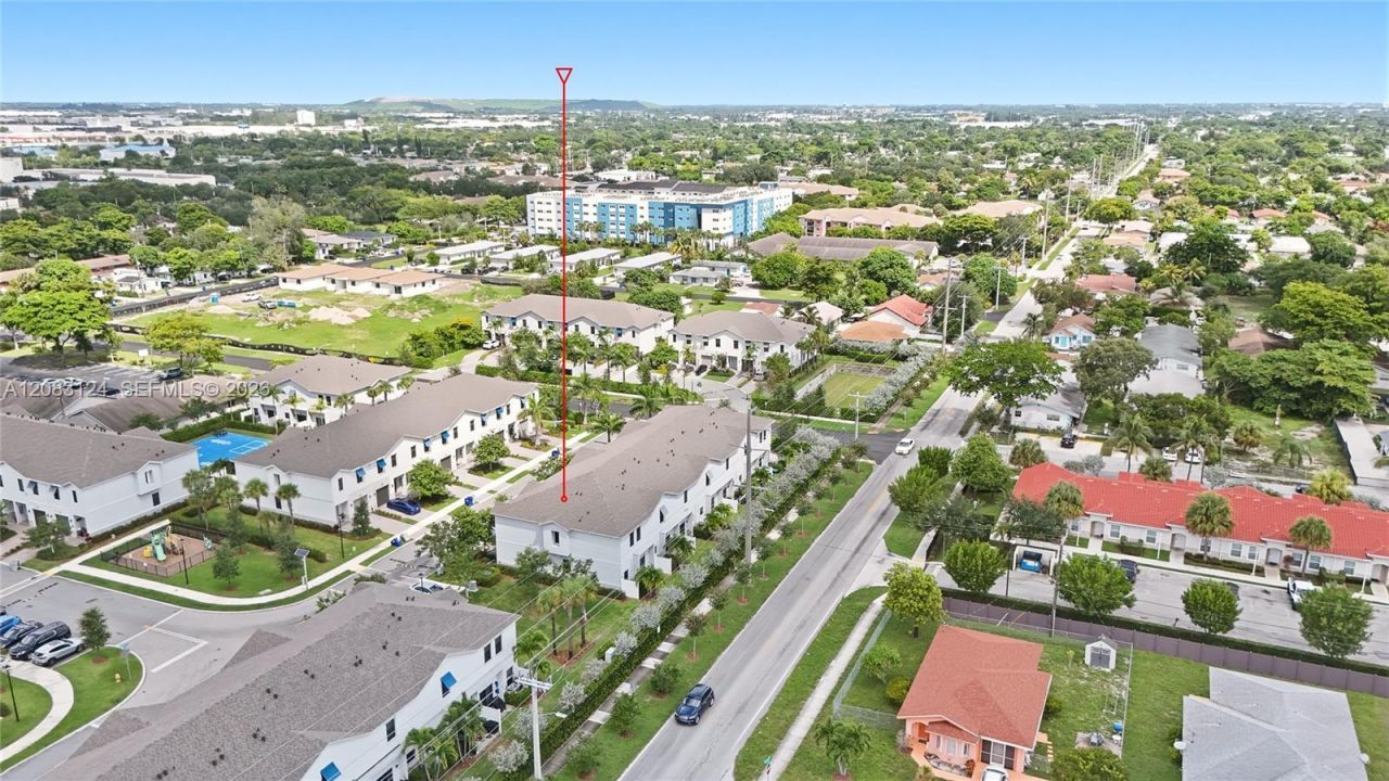 926 NW 3rd Ter, Unit 926, Pompano Beach, FL 33060 Photo