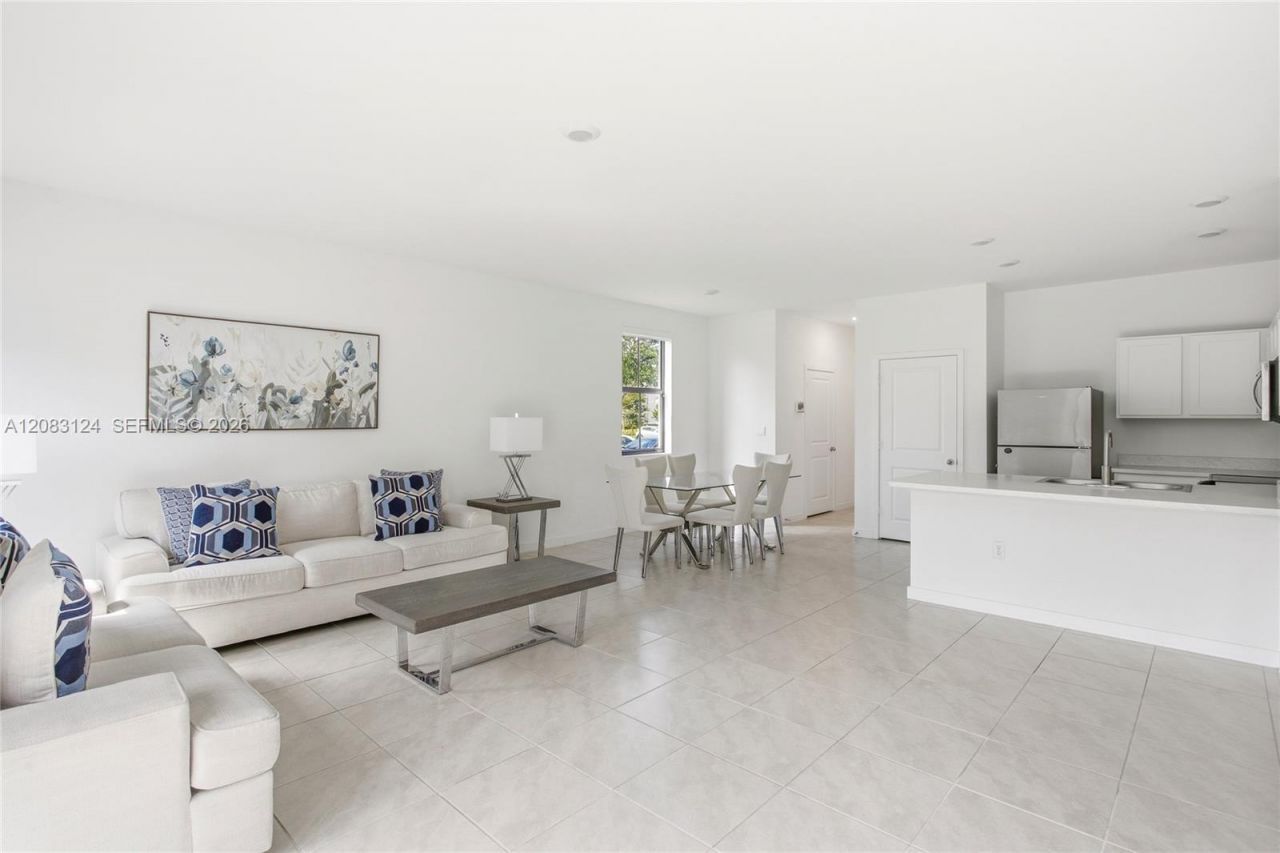 926 NW 3rd Ter, Unit 926, Pompano Beach, FL 33060 Photo
