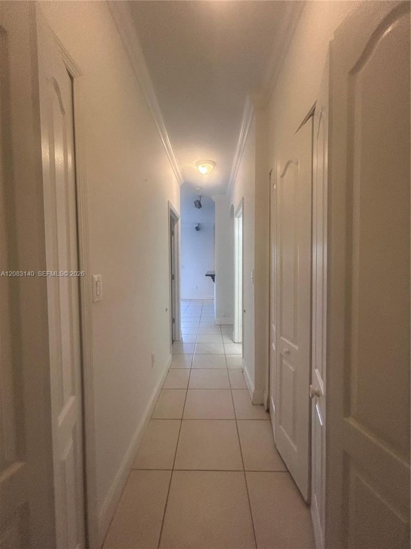 6528 SW 158th Pass , Miami, FL 33193 Photo