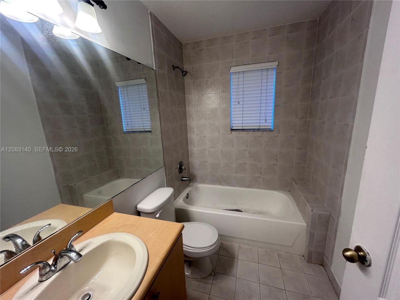 6528 SW 158th Pass , Miami, FL 33193 Photo