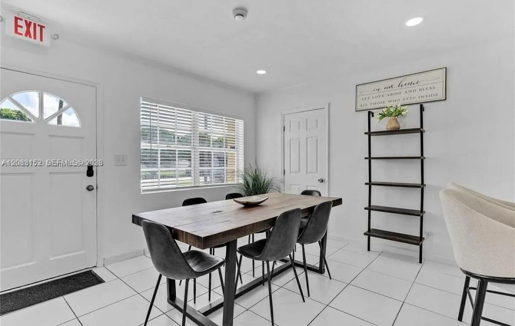 6445 SW 22nd St , Miramar, FL 33023 Photo