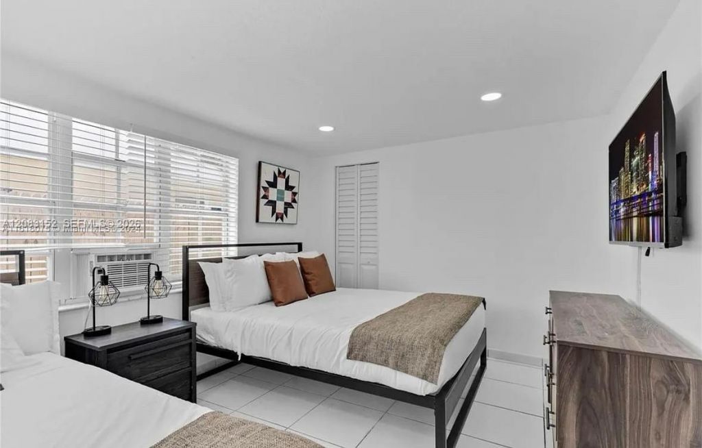 6445 SW 22nd St , Miramar, FL 33023 Photo