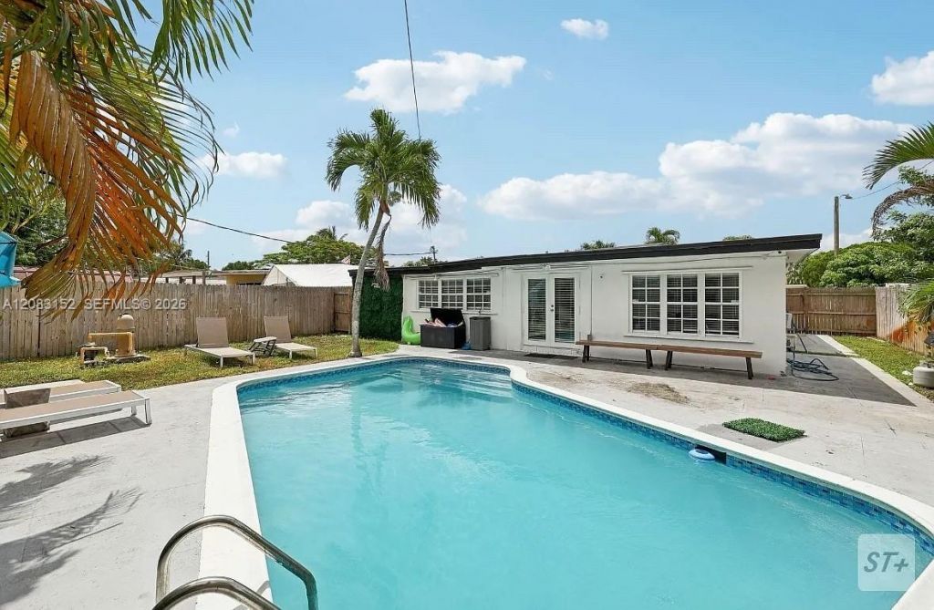 6445 SW 22nd St , Miramar, FL 33023 Photo