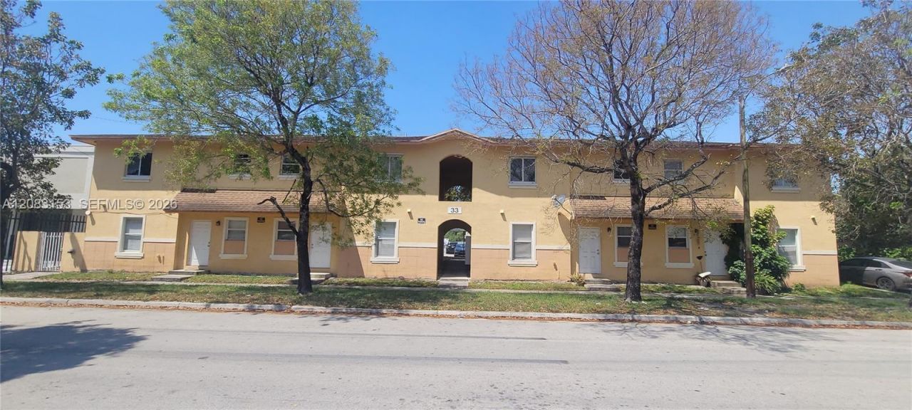 33 E 20th St , Unit 203, Hialeah, FL 33010 Photo