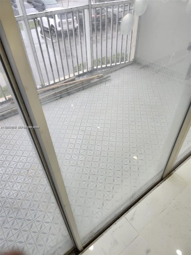 1780 NE 191st St, Unit 204-2, Miami, FL 33179 Photo
