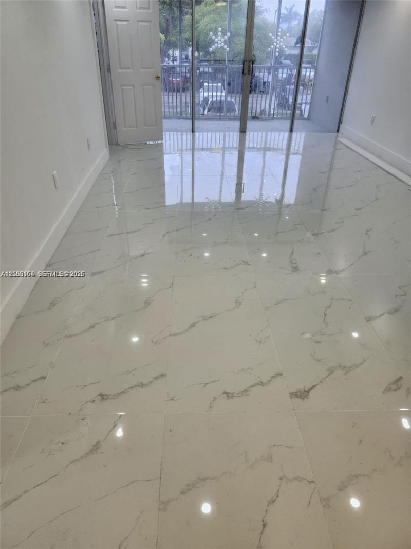 1780 NE 191st St, Unit 204-2, Miami, FL 33179 Photo