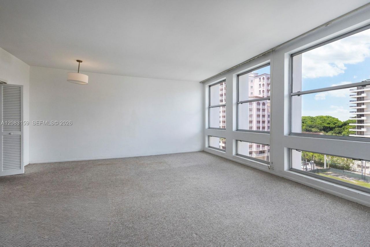 700 Biltmore Way, Unit 719, Coral Gables, FL 33134 Photo