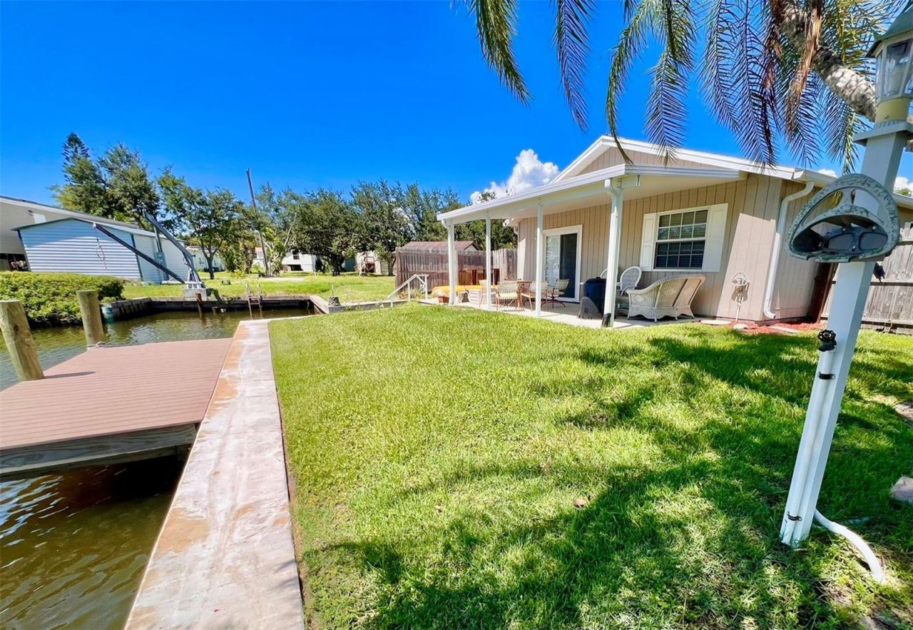 47-49 Hatchett Creek Road, Venice, FL 34285 Photo