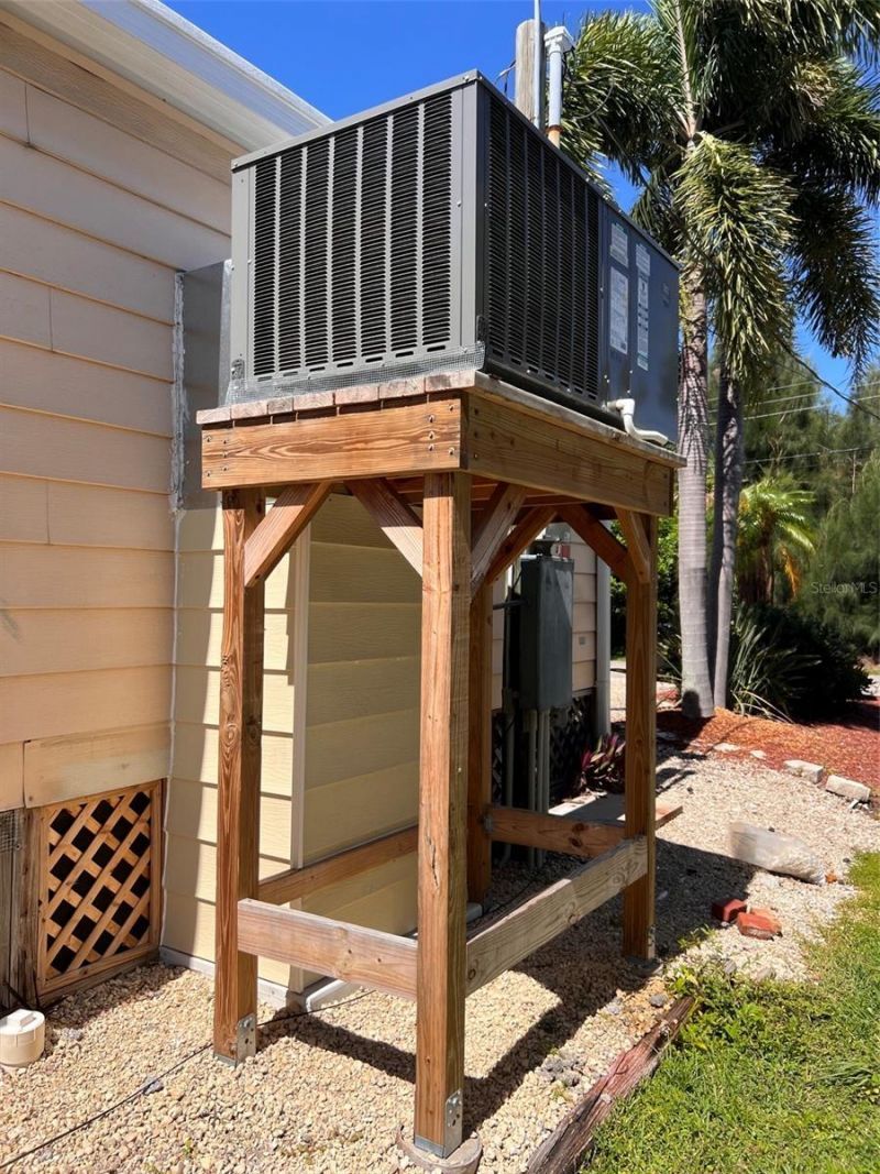 47-49 Hatchett Creek Road, Venice, FL 34285 Photo