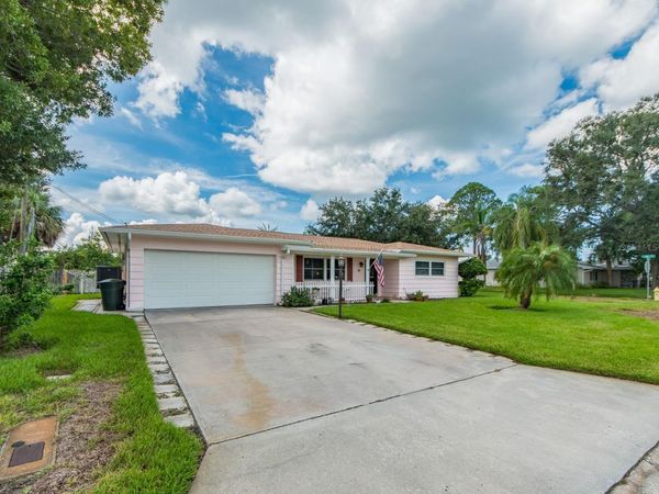 63 NICHOLAS DRIVE , DUNEDIN, FL 34698