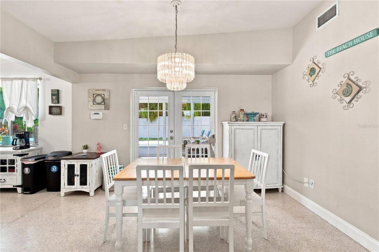 11610 116th Street , Seminole, FL 33778 Photo