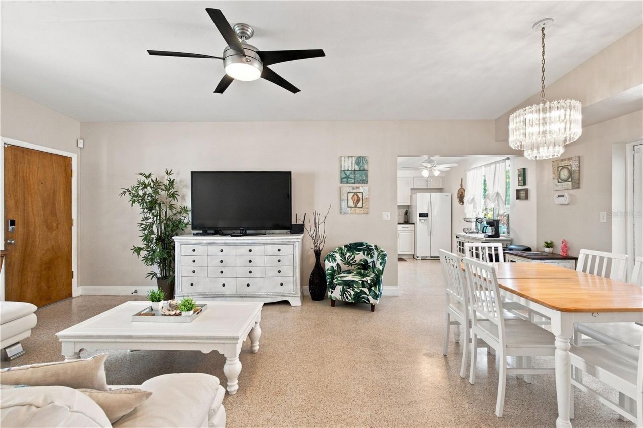 11610 116th Street , Seminole, FL 33778 Photo