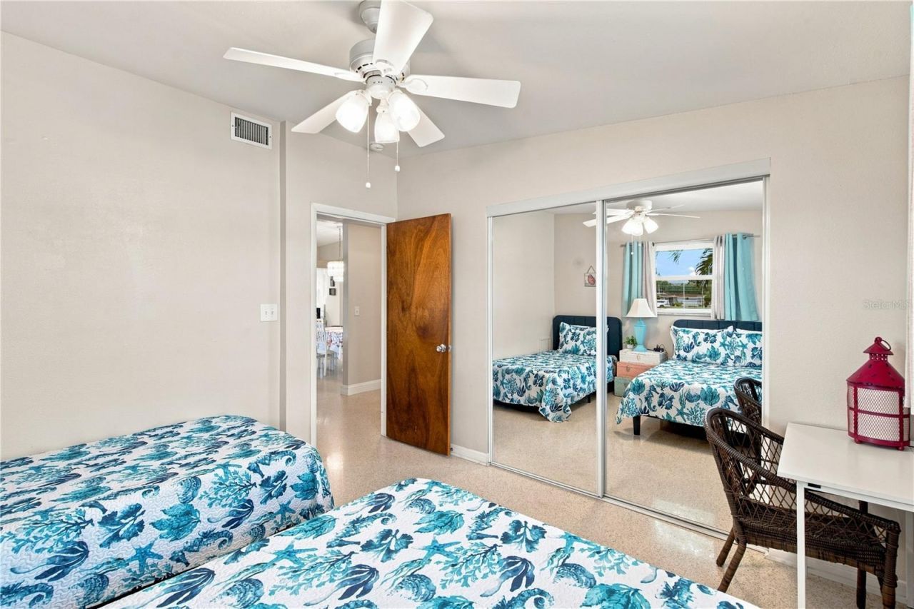 11610 116th Street , Seminole, FL 33778 Photo