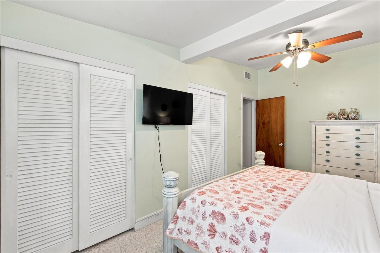 11610 116th Street , Seminole, FL 33778 Photo