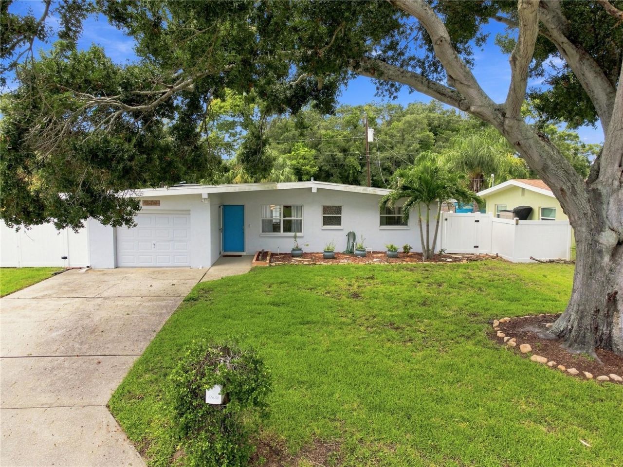 11610 116th Street , Seminole, FL 33778 Photo