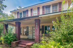 320 S Kaminski St. photo 4