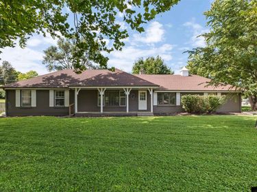 1430 N 95th Avenue, Omaha, NE 68114