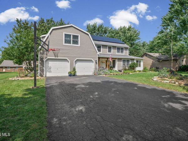 3012 Heatherdowns Drive , Findlay, OH 45840