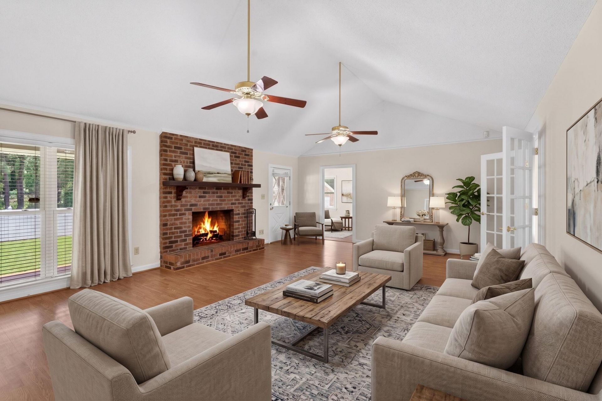 451 Kelton Road Photo 18