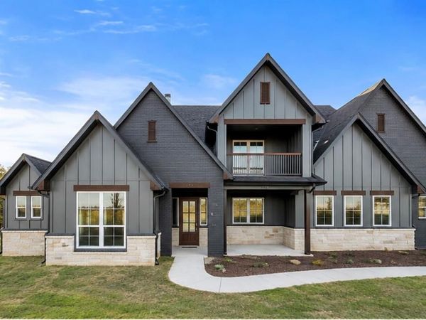 554 Shoreside Drive, Corsicana, TX 75109