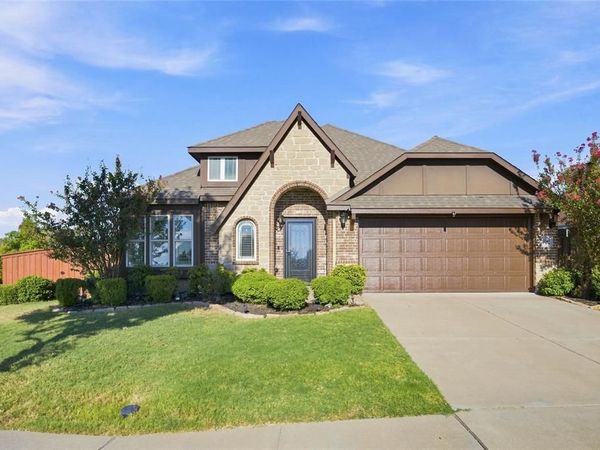 2101 Indigo Lane , Heartland, TX 75126