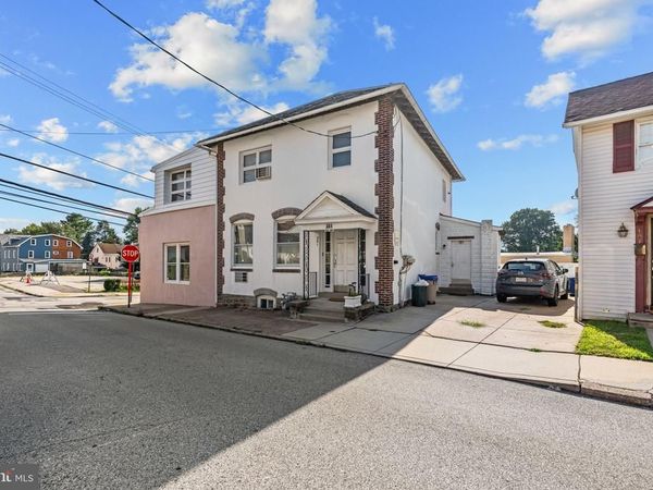 301 CEDAR STREET , JENKINTOWN, PA 19046
