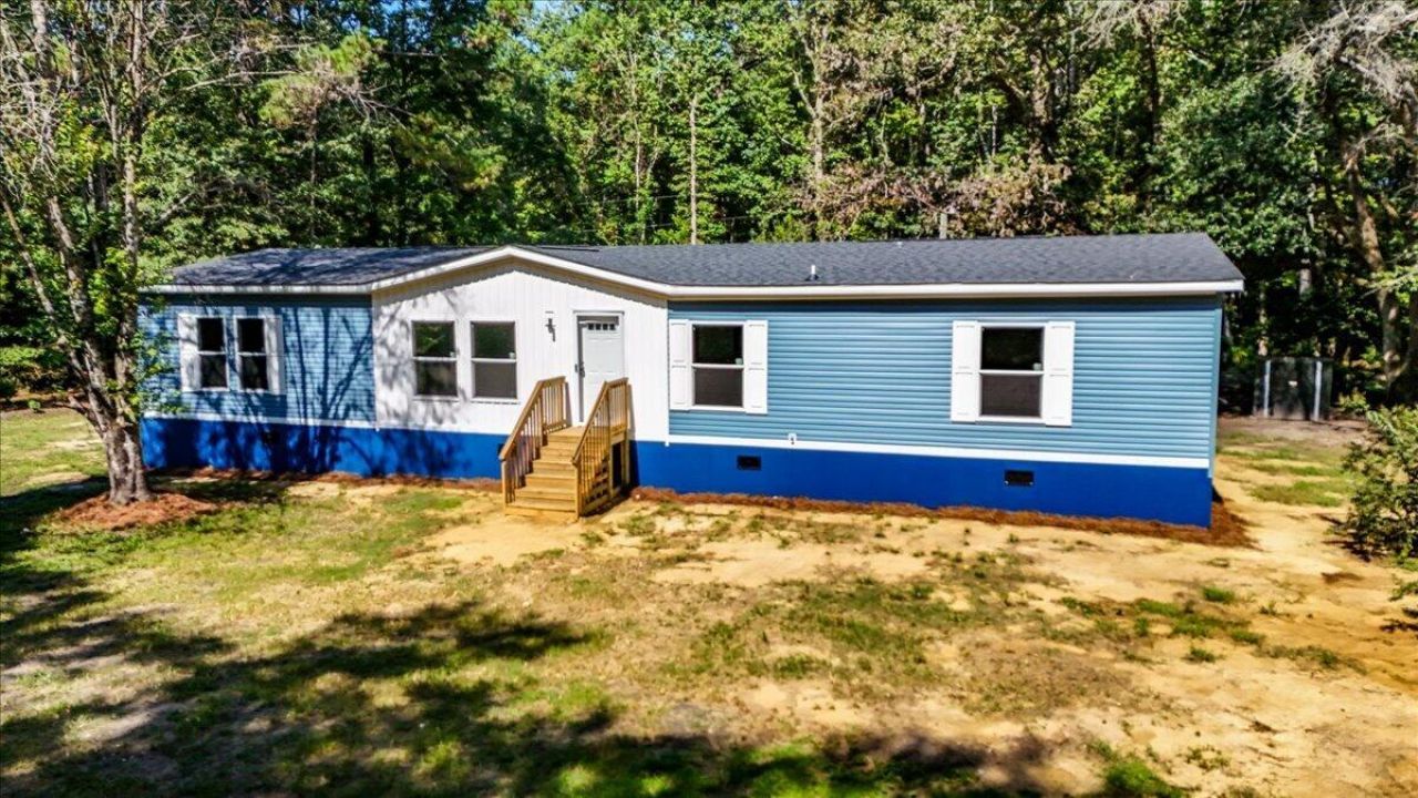 128 Sandridge Lane Photo 5