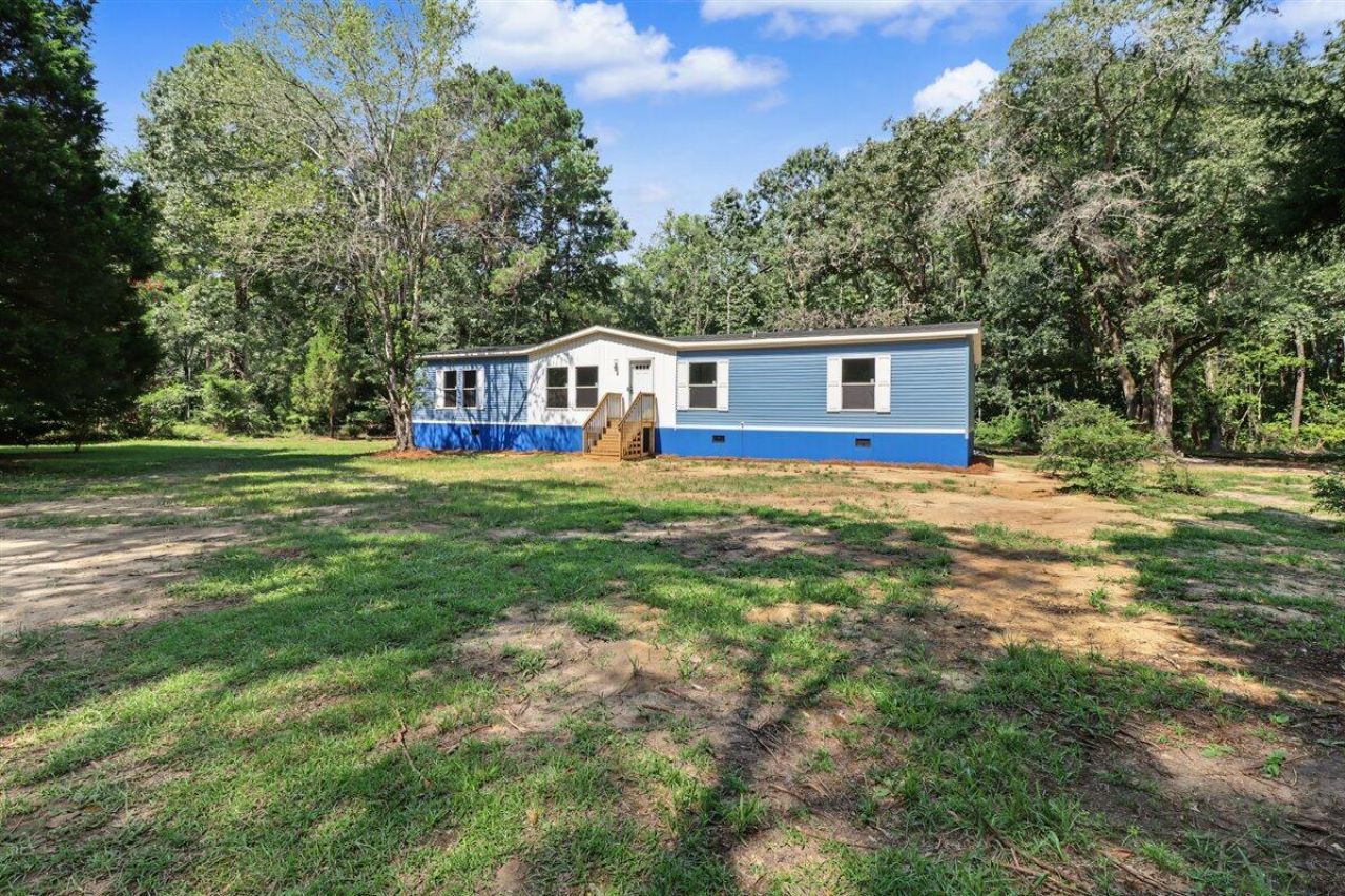 128 Sandridge Lane Photo 6