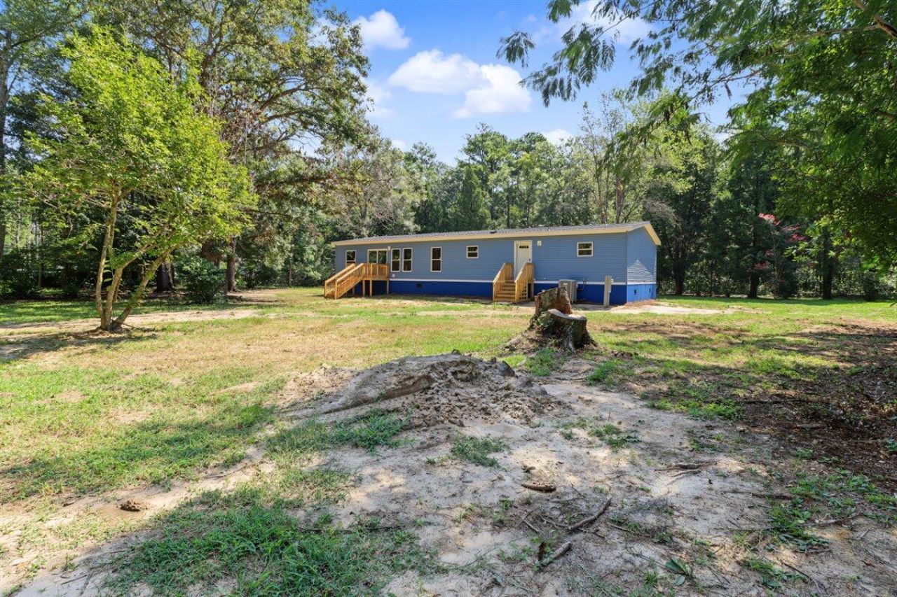 128 Sandridge Lane Photo 9