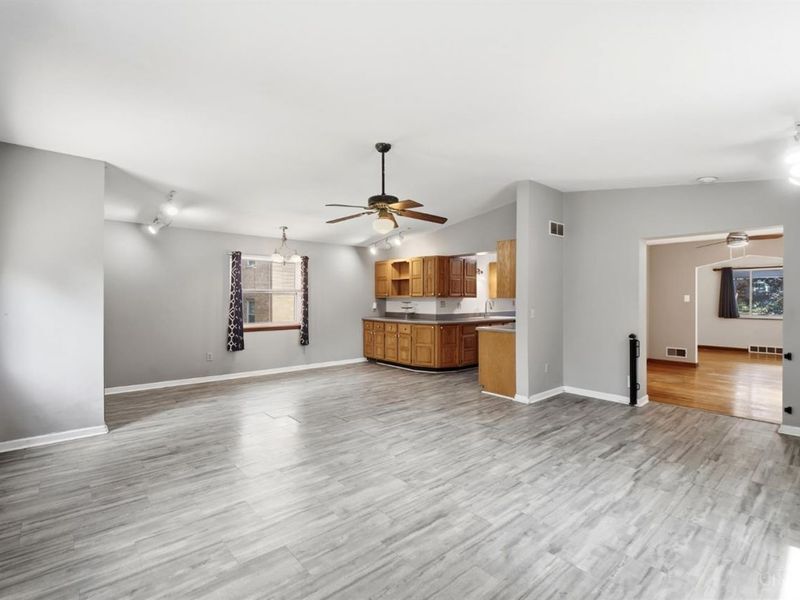 1111 Betty Lane, Delhi Township, OH 45238 Photo 15