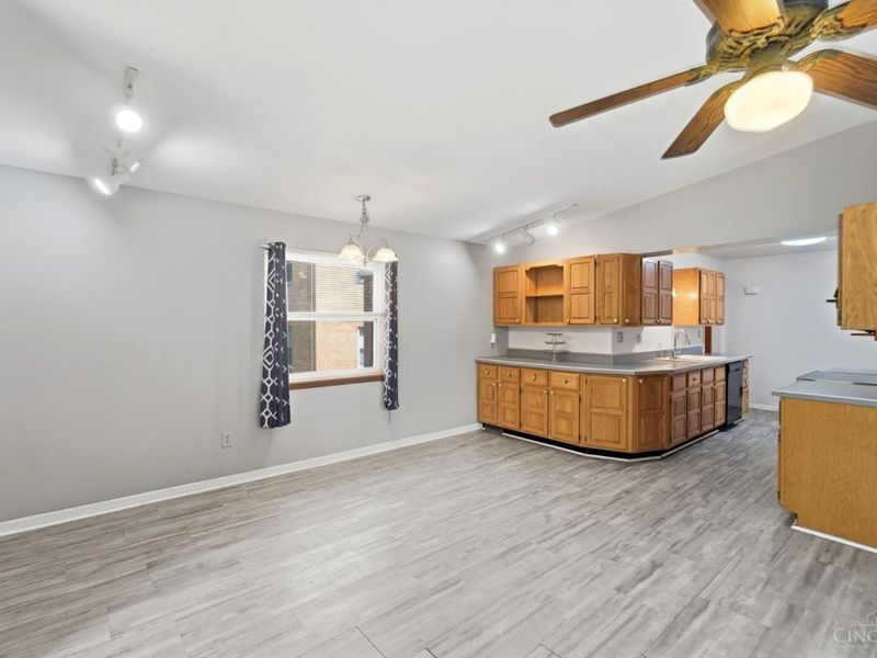 1111 Betty Lane, Delhi Township, OH 45238 Photo 17