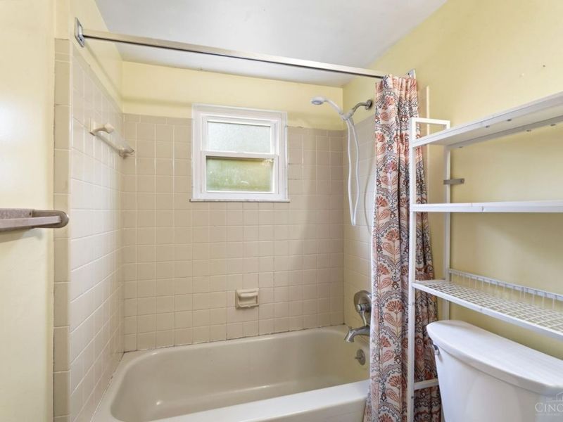 1111 Betty Lane, Delhi Township, OH 45238 Photo 36