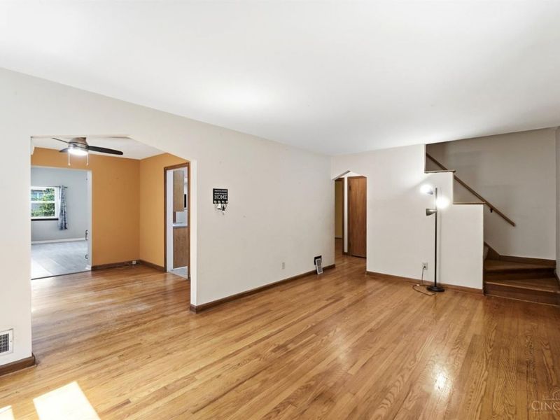 1111 Betty Lane, Delhi Township, OH 45238 Photo 9