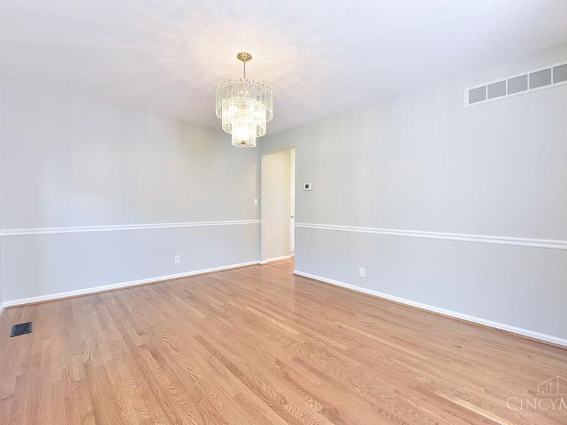 8721 Rupp Farm Drive, West Chester, OH 45069 Photo 18