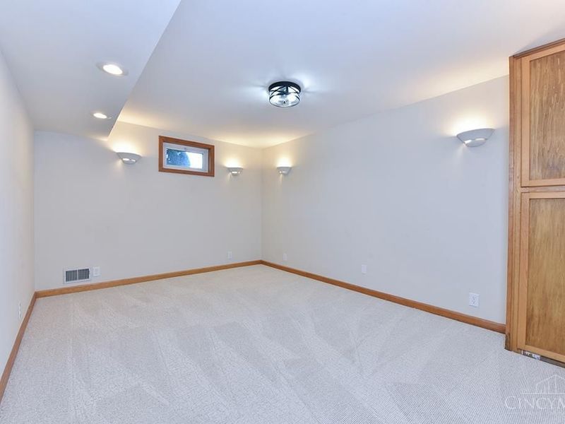 8721 Rupp Farm Drive, West Chester, OH 45069 Photo 58