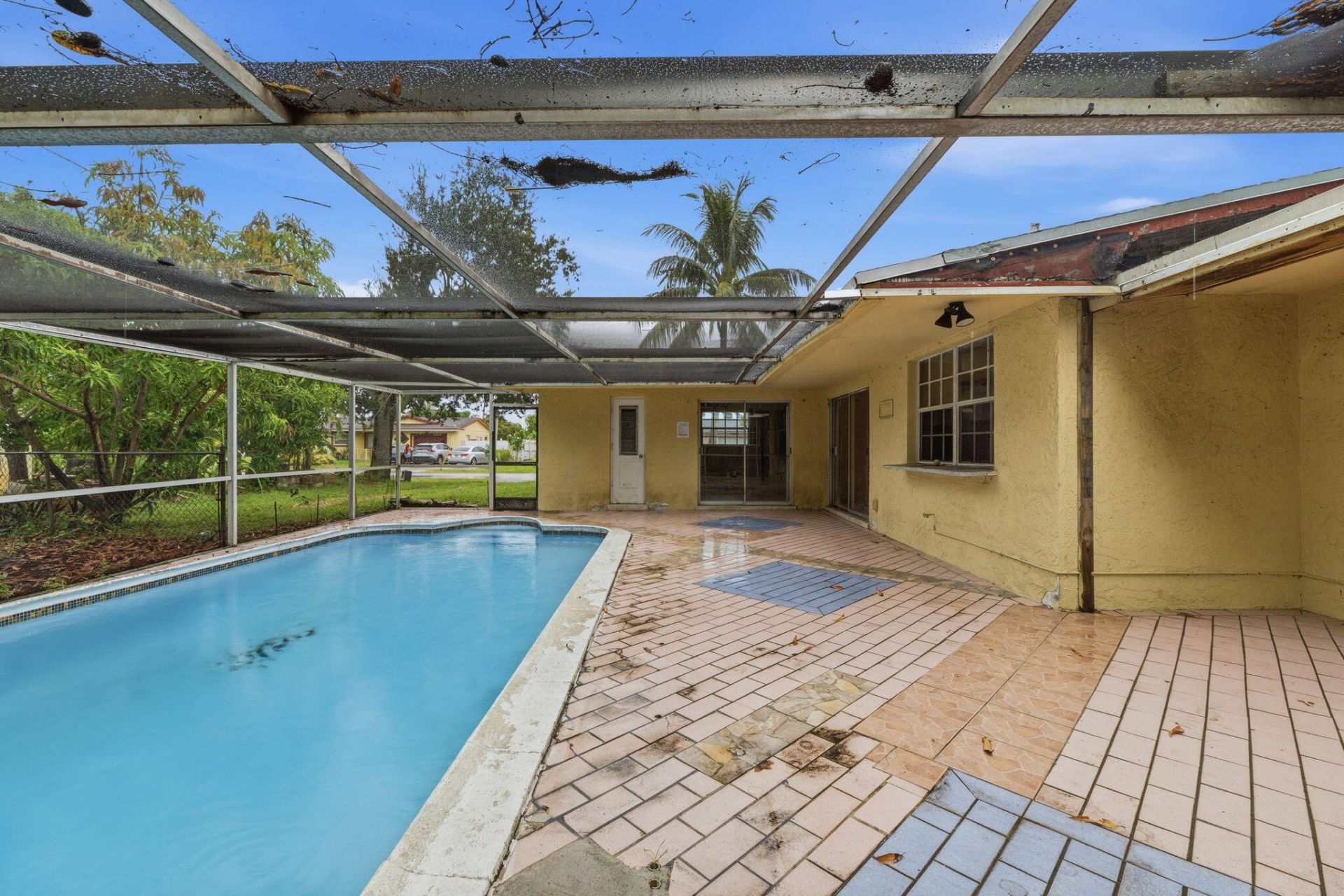2700 NW 36th Avenue, Lauderdale Lakes, FL 33311 Photo