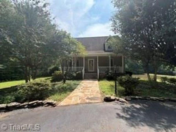 7620 Grapevine Road, Lewisville, NC 27023