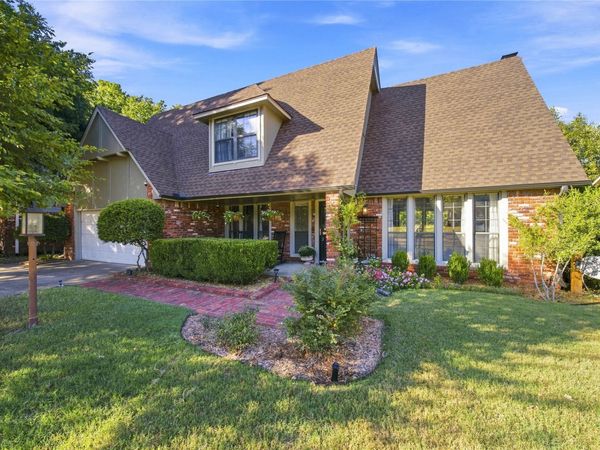 8415 E 107th Street , Tulsa, OK 74133