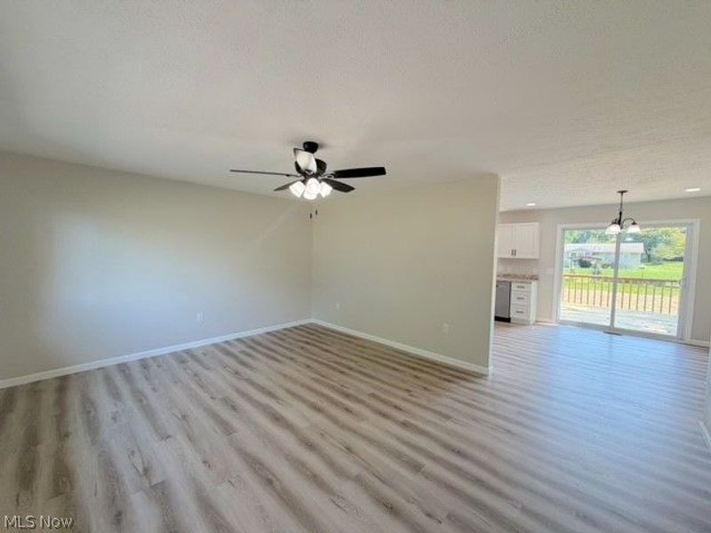 11349 East Avenue NE, Sandyville, OH 44671 Photo 4