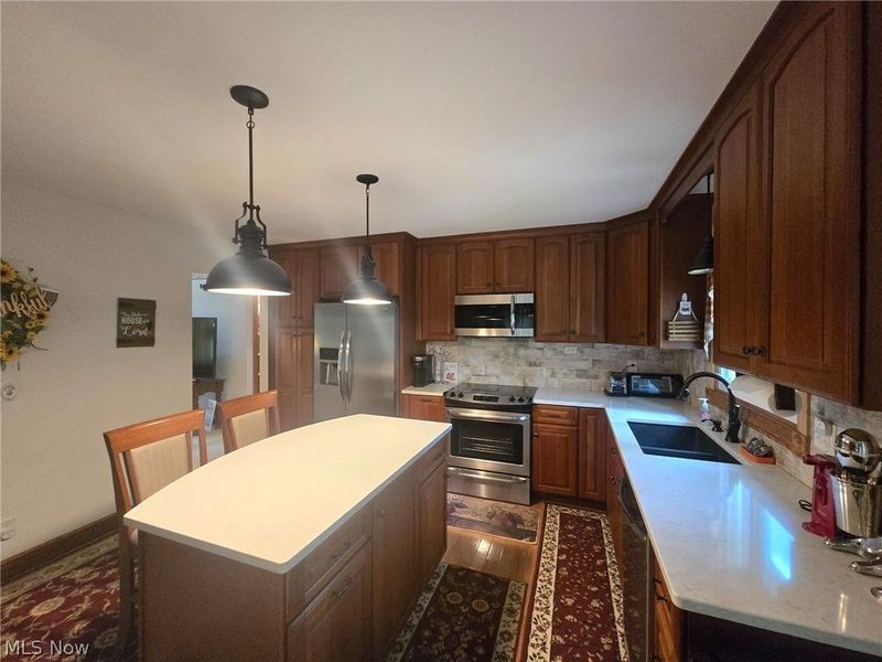 5153 Sheaters Drive, North Canton, OH 44720 Photo 12