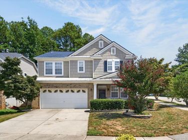 2945 Glade Aster Court, Raleigh, NC 27604