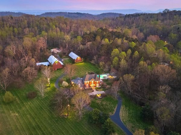 1025 Cedar Springs Road , Athens, TN 37303