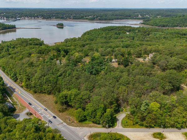 61B Bay View Trail , Edgecomb, ME 04556
