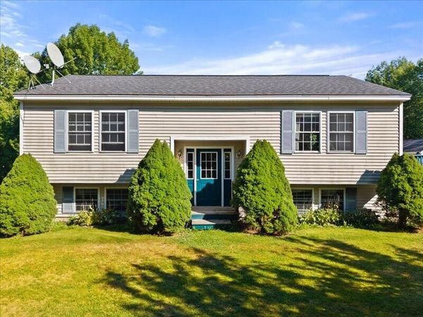 10 Morrow Hill Road , Searsmont, ME 04973