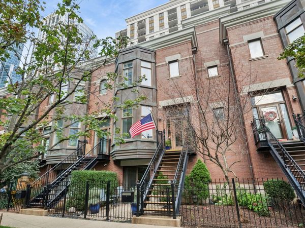 1323 S Indiana Avenue, Chicago, IL 60605