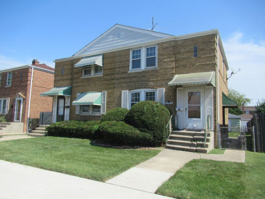 Main Photo