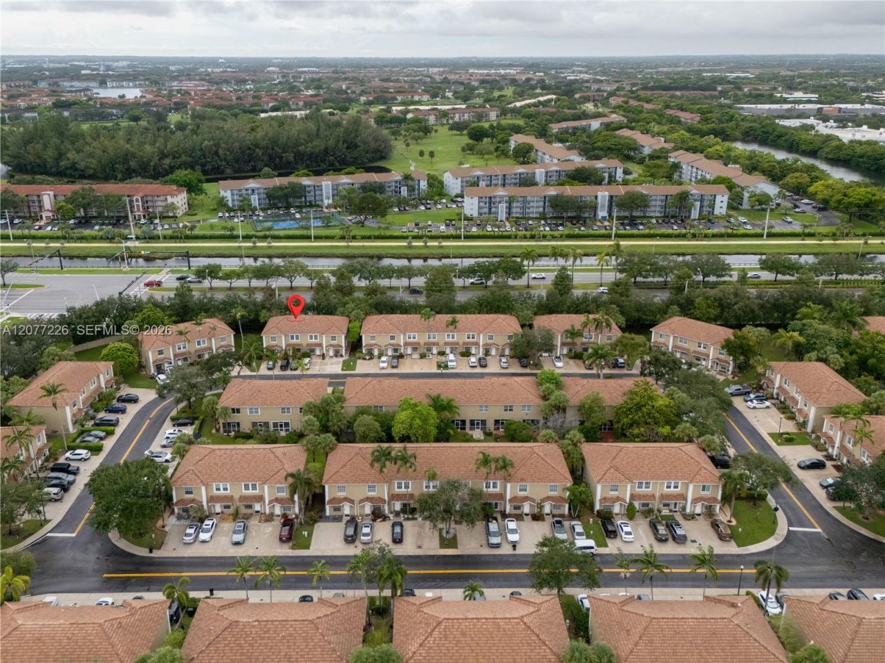 762 SW 122nd Ter , Pembroke Pines, FL 33025 Photo