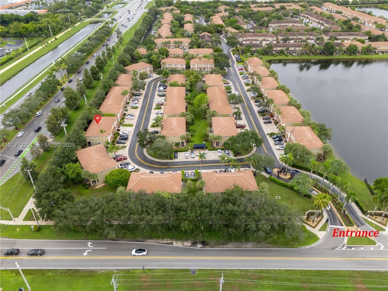762 SW 122nd Ter , Pembroke Pines, FL 33025 Photo